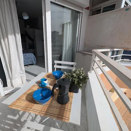 Estudio Luminoso Saltillo Apartment
